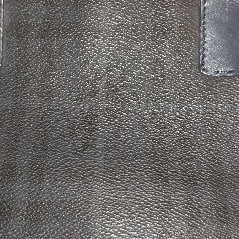 Burberry purse - Picture 6 of 6